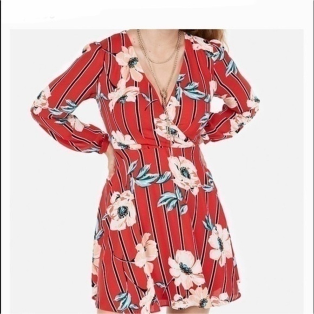 Express Red Floral Dress NWT Sz S